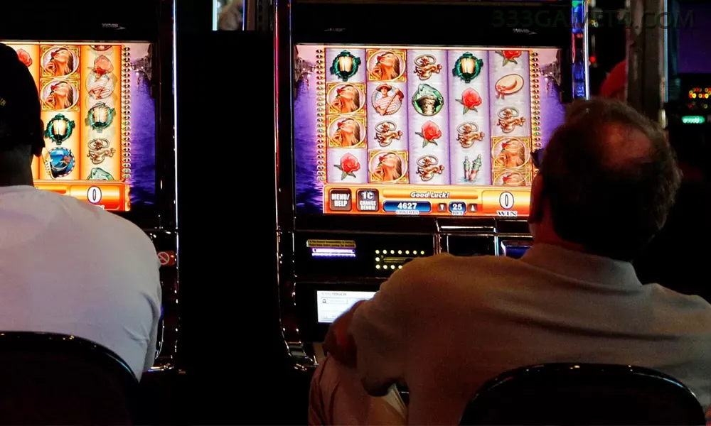 Roleta e blackjack 333game